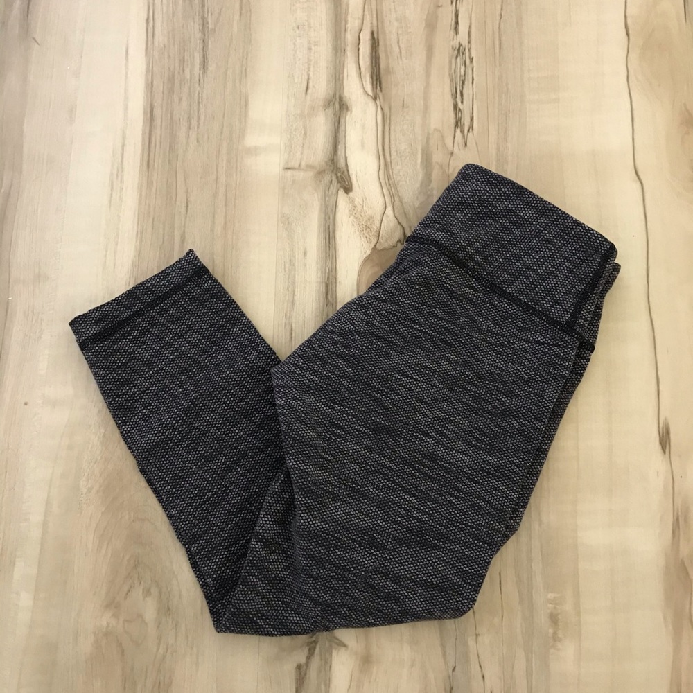 Lululemon Capri 🍋